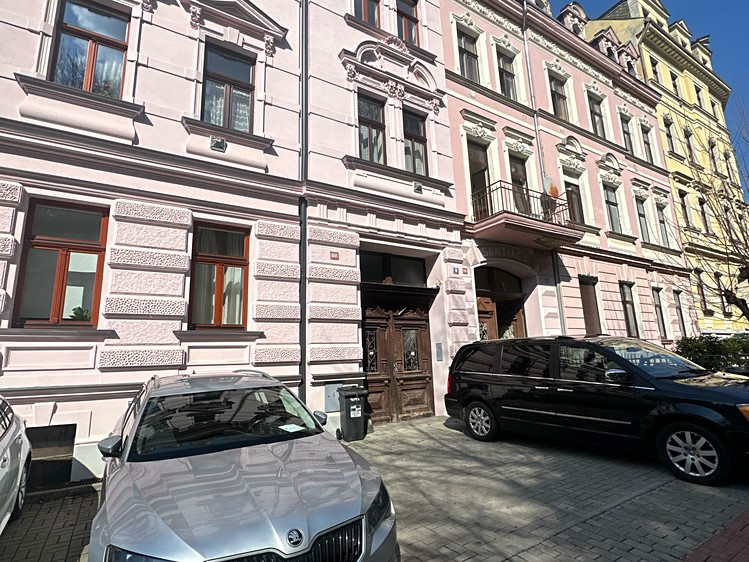 Prodej garáže 100 m² - foto 2