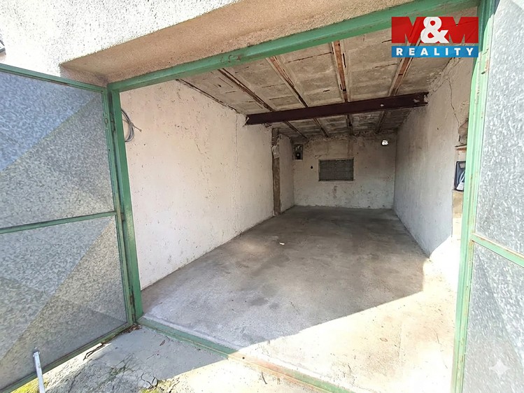 Prodej garáže 25 m² - foto 2
