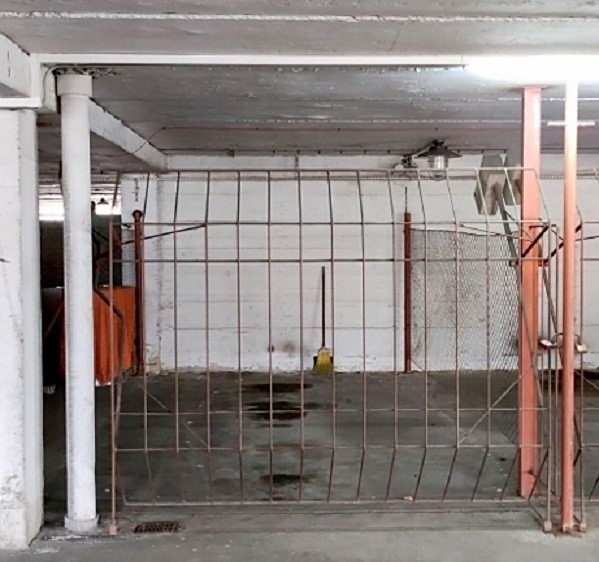 Prodej garážového stání 18 m² - foto 2