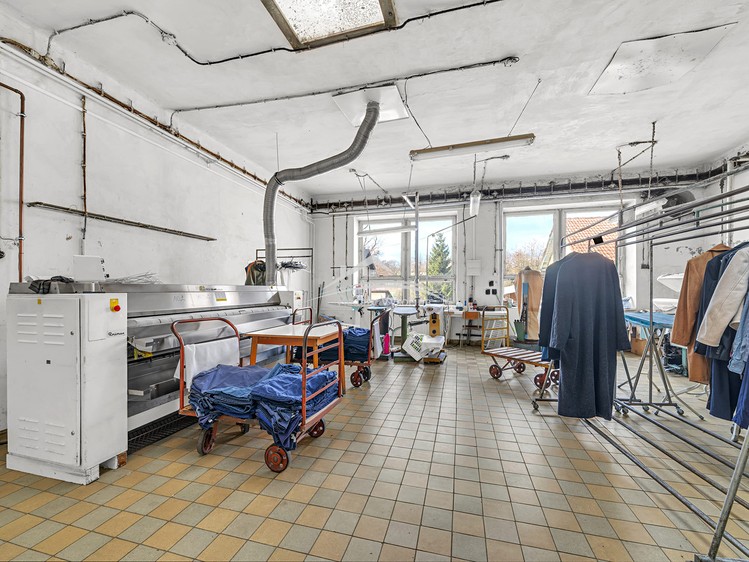 Prodej specifického typu nemovitosti 750 m² - foto 8