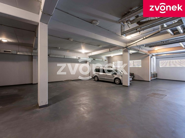 Prodej garážového stání 16 m² - foto 4