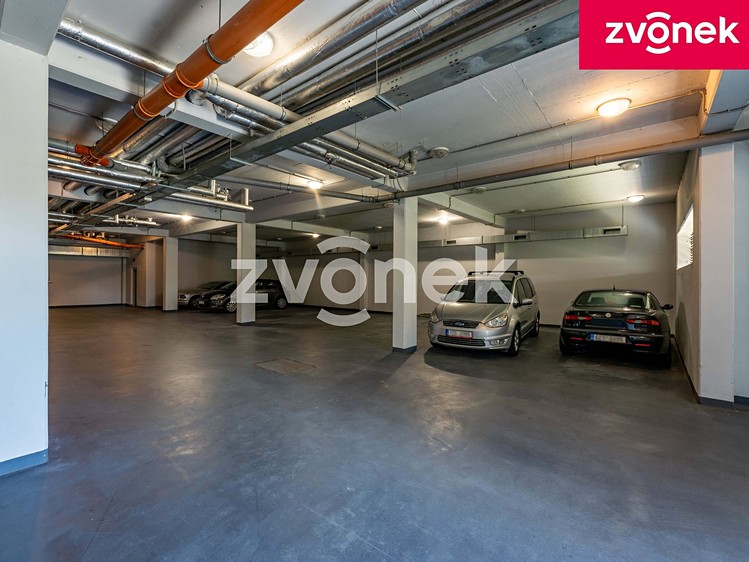 Prodej garážového stání 16 m² - foto 3