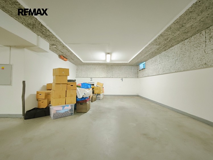 Prodej garážového stání 14 m² - foto 7