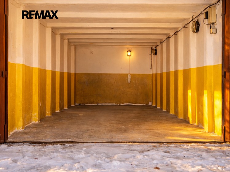 Prodej garáže 18 m² - foto 2