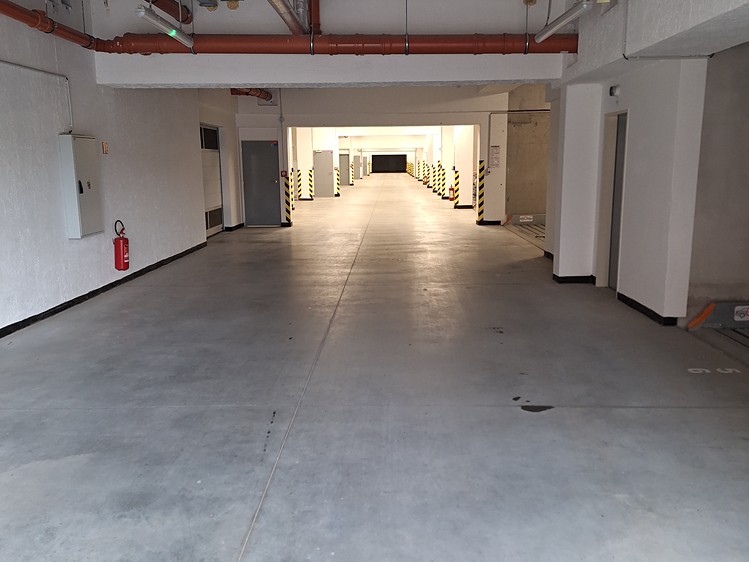 Prodej garážového stání 12 m² - foto 2