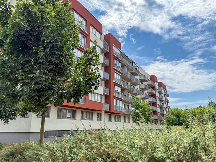 Prodej garážového stání 12 m² - foto 3