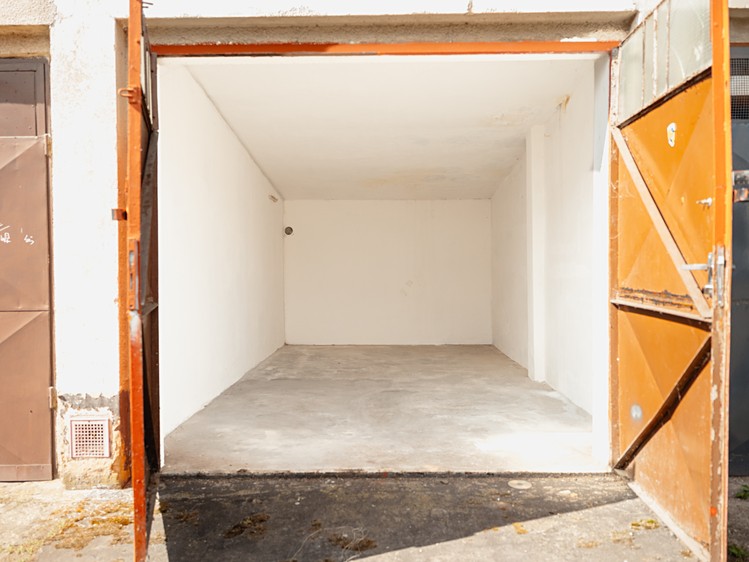 Prodej garáže 18 m² - foto 1