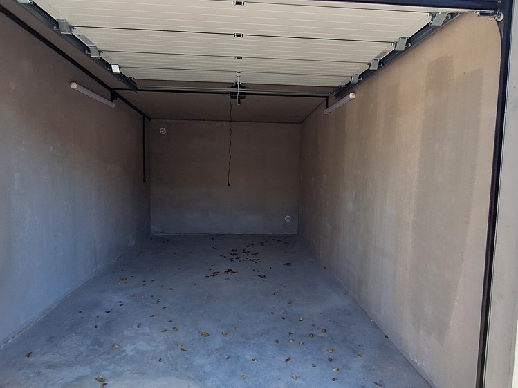 Prodej garáže 20 m² - foto 7
