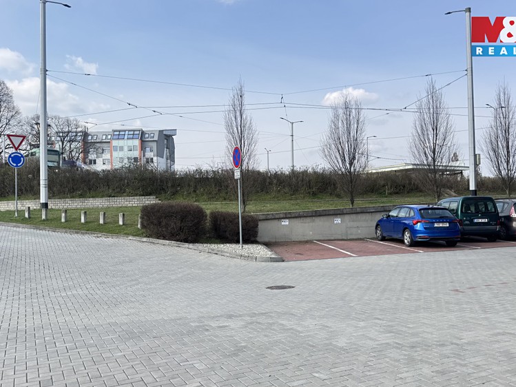 Prodej podílu 1/12 garážového stání 13 m² - foto 6