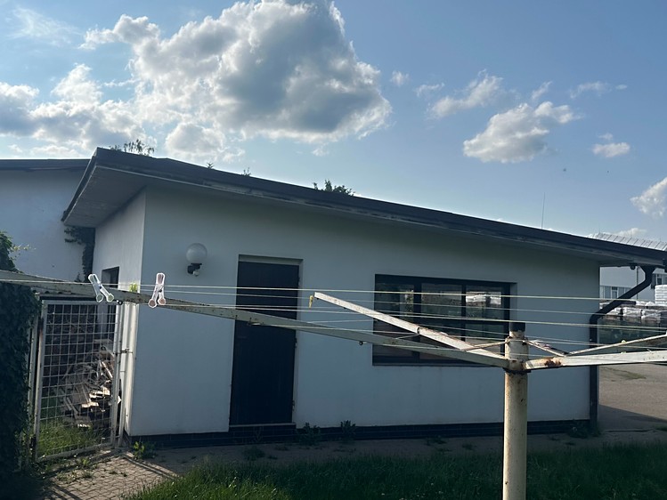 Prodej specifického typu nemovitosti 180 m² - foto 3