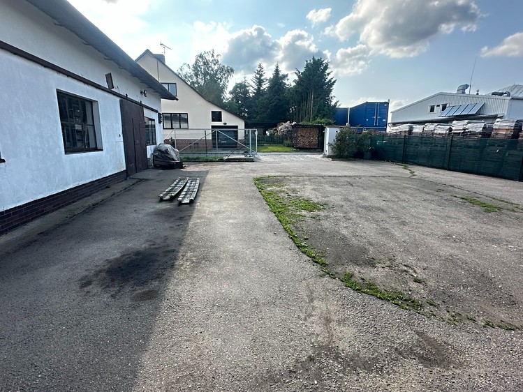 Prodej specifického typu nemovitosti 180 m² - foto 5