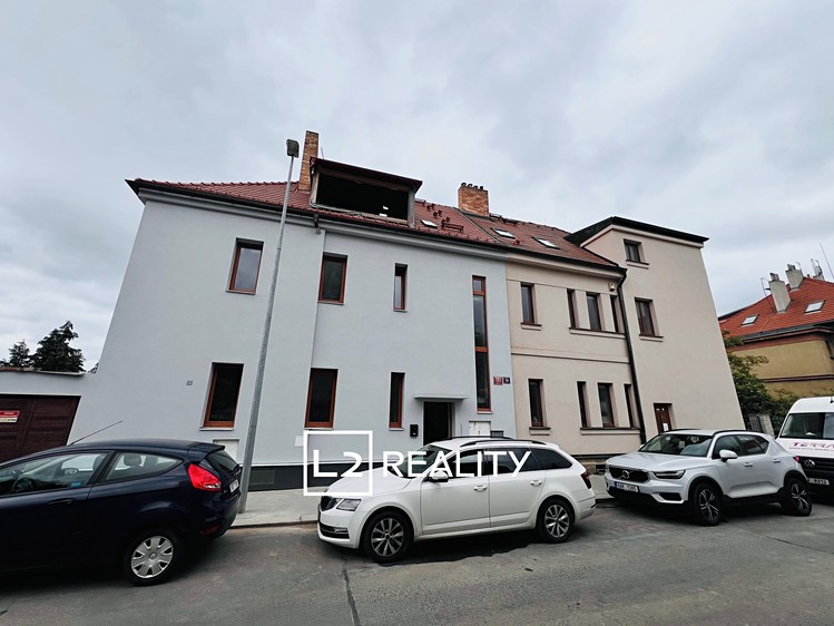 Prodej půdního prostoru 56 m² - foto 7