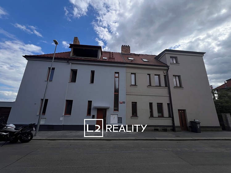 Prodej půdního prostoru 56 m² - foto 8