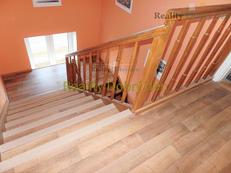 Prodej půdního prostoru 110 m² - foto 3