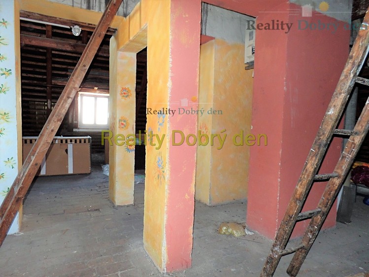 Prodej půdního prostoru 110 m² - foto 4