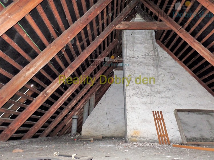 Prodej půdního prostoru 110 m² - foto 7
