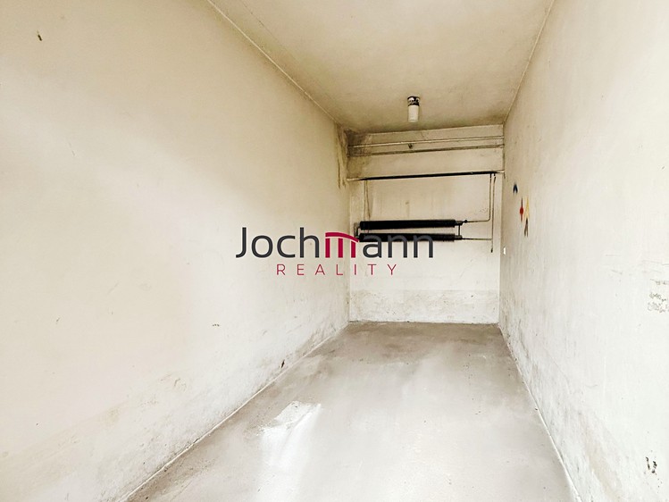 Prodej garáže 55 m² - foto 2