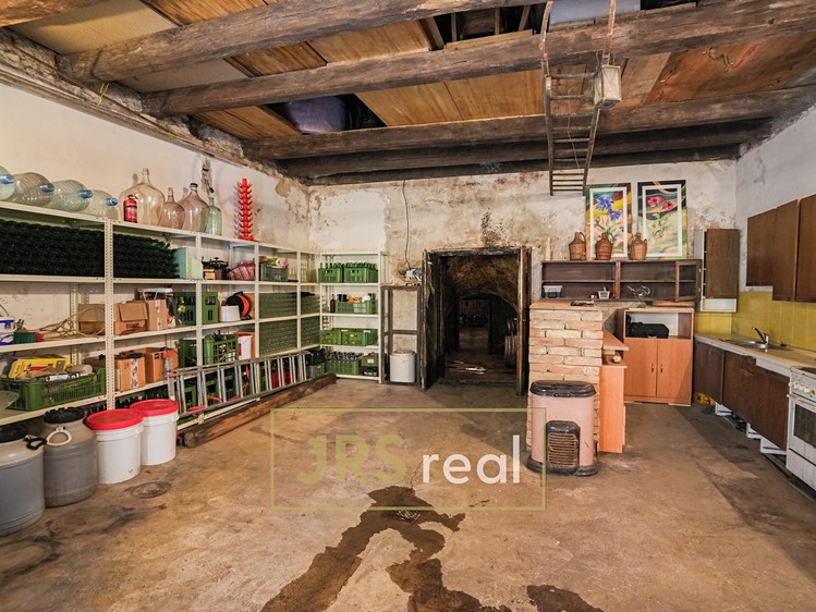 Prodej vinného sklepa 140 m² - foto 4