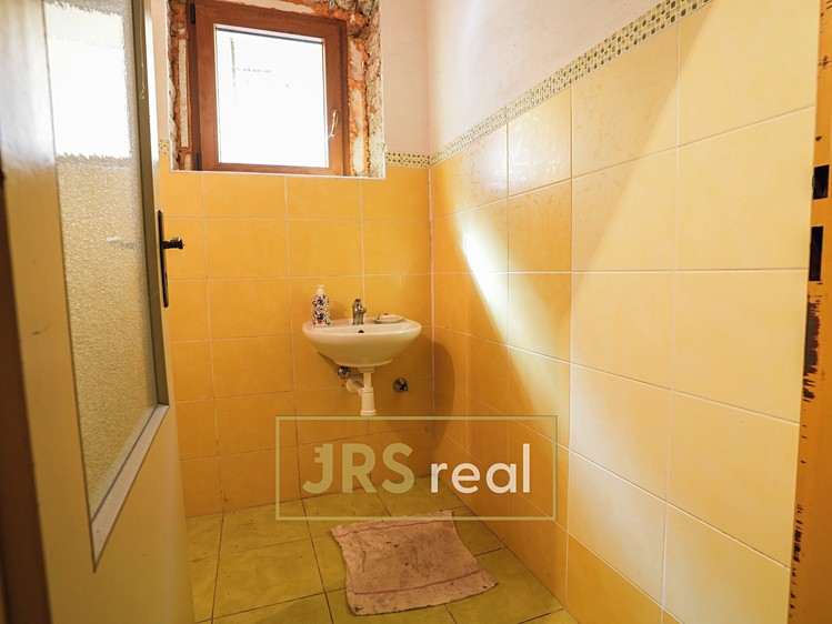 Prodej vinného sklepa 140 m² - foto 8