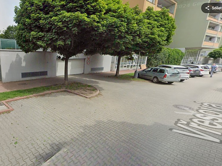 Prodej garáže 15 m² - foto 2