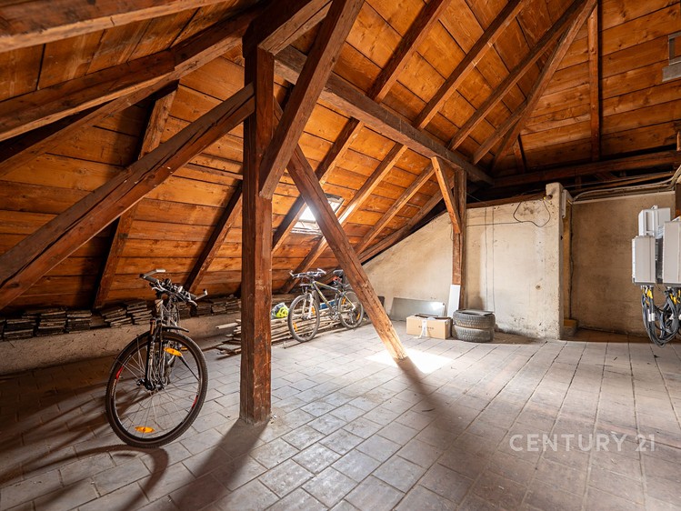 Prodej půdního prostoru 105 m² - foto 6