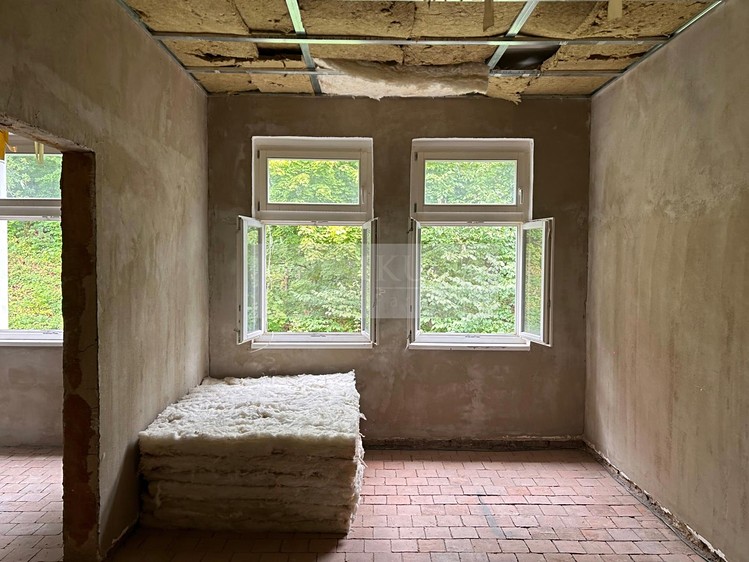 Prodej půdního prostoru 150 m² - foto 4