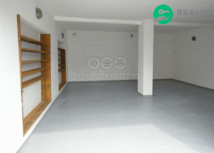 Prodej garáže 40 m² - foto 3
