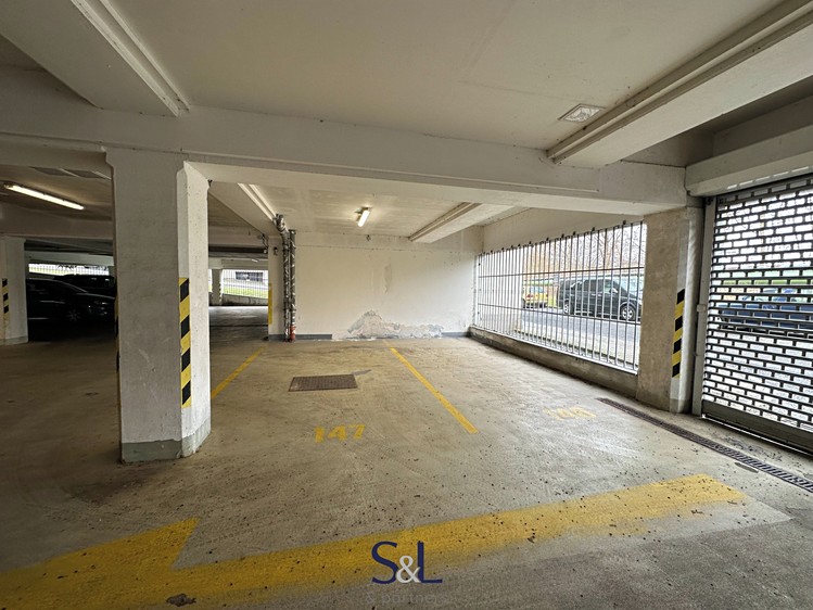 Prodej garážového stání 14 m² - foto 2