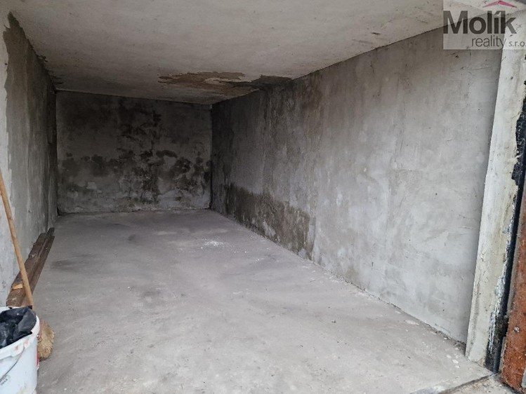 Prodej garáže 24 m² - foto 5