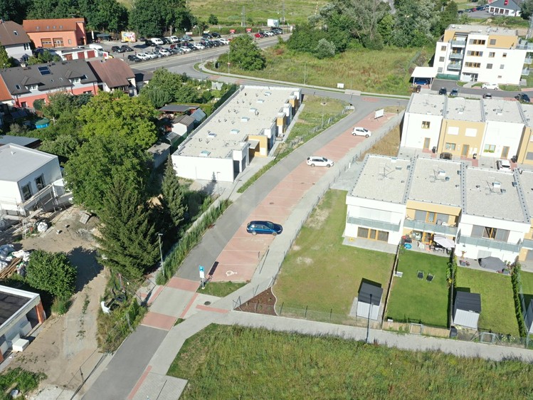 Prodej specifického typu nemovitosti 16 m² - foto 3