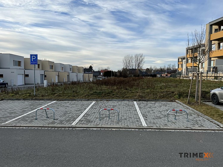 Prodej specifického typu nemovitosti 12 m² - foto 2