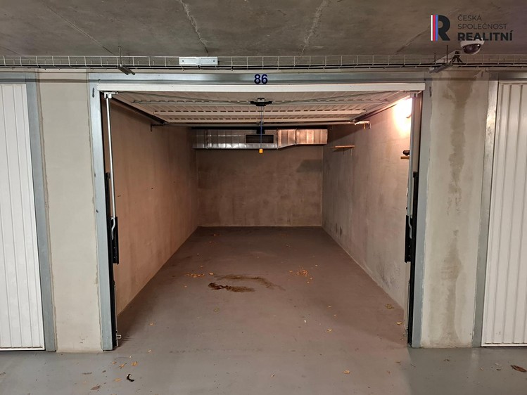 Pronájem garáže 16 m² - foto 5
