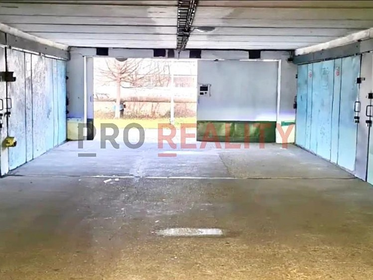 Pronájem garáže 15 m² - foto 7
