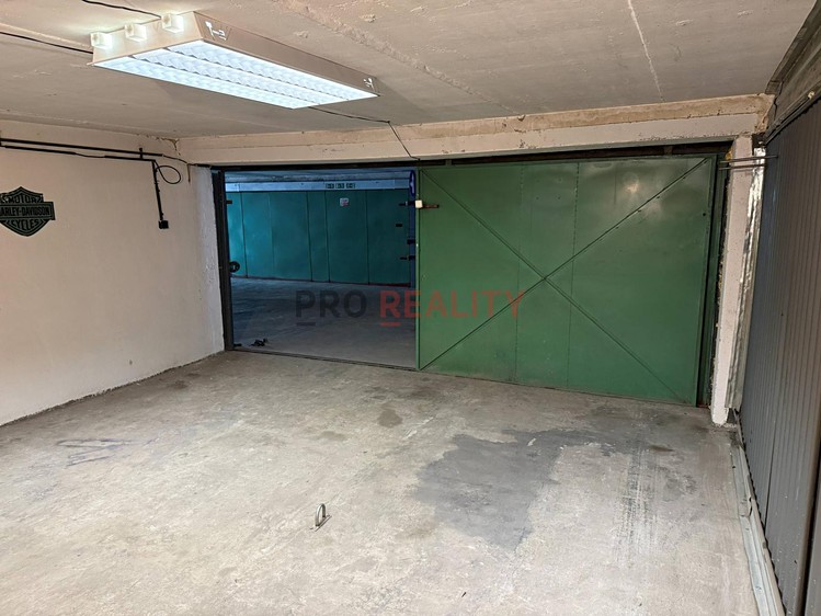 Pronájem garáže 15 m² - foto 6