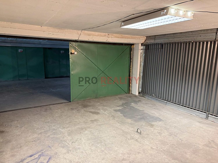 Pronájem garáže 30 m² - foto 6