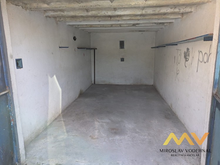 Pronájem garáže 17 m² - foto 2