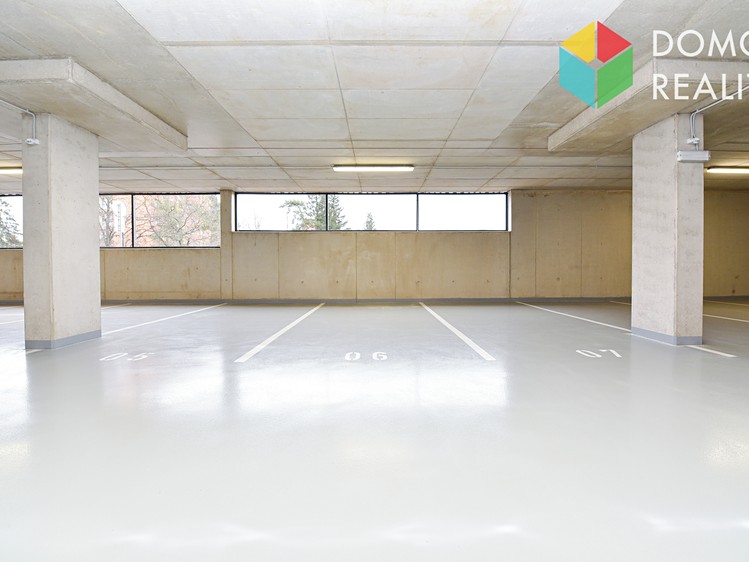 Pronájem garážového stání 12 m² - foto 4