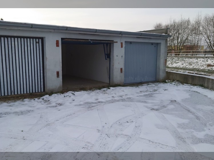 Pronájem garáže 14 m² - foto 1
