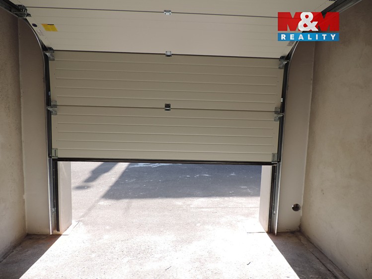 Pronájem garáže 24 m² - foto 3