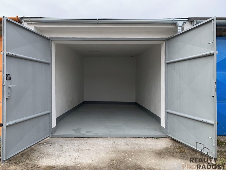 Pronájem garáže 18 m² - foto 4