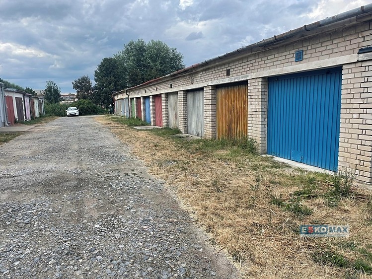 Pronájem garáže 18 m² - foto 7