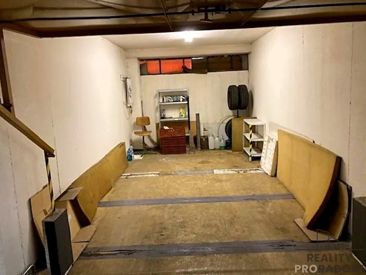 Pronájem garáže 18 m² - foto 2