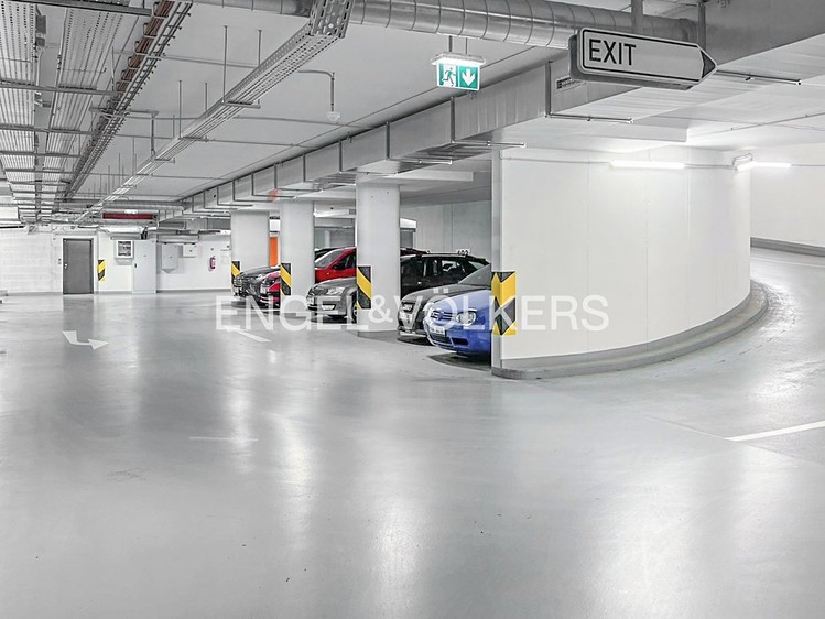 Pronájem garážového stání 12 m² - foto 4