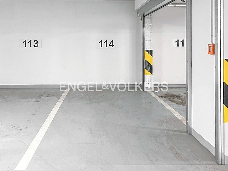 Pronájem garážového stání 12 m² - foto 3