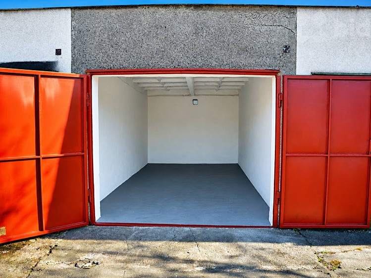Pronájem garáže 19 m² - foto 1