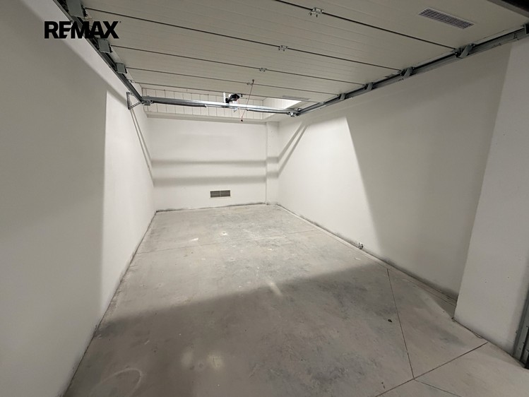 Pronájem garáže 21 m² - foto 8