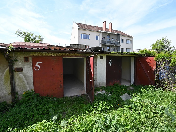 Pronájem garáže 25 m² - foto 4
