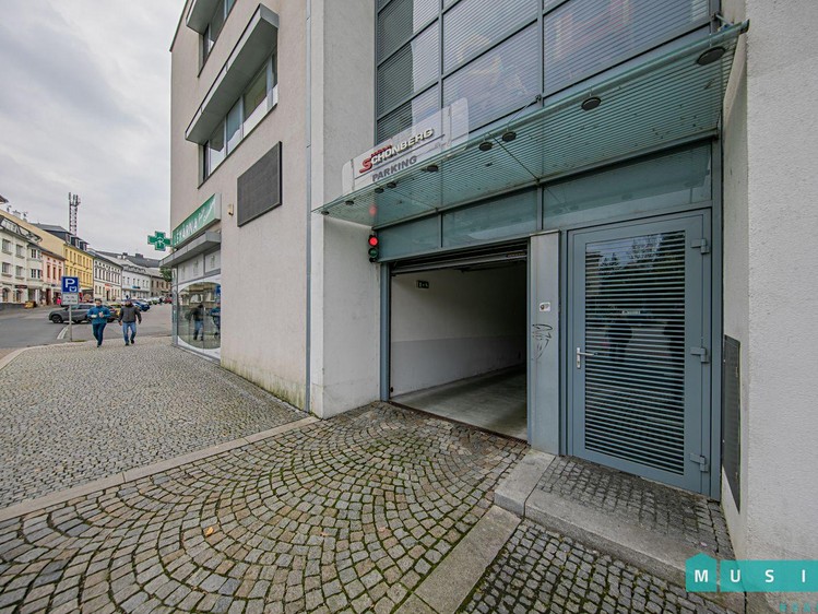 Pronájem garážového stání 12 m² - foto 2