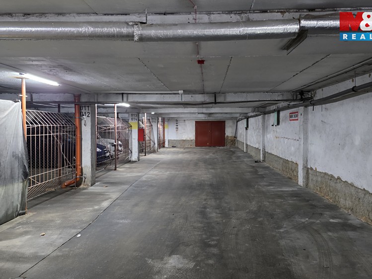 Pronájem garážového stání 18 m² - foto 5