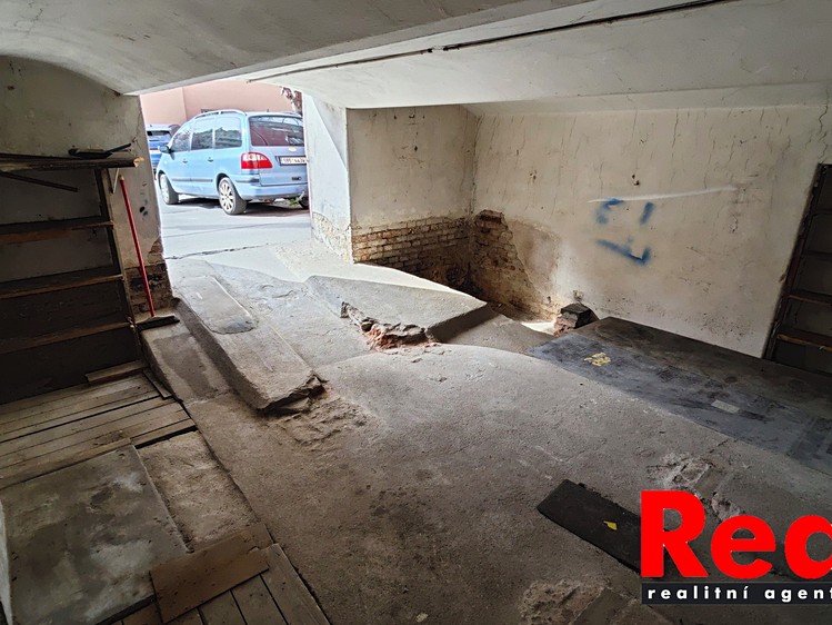Pronájem garáže 27 m² - foto 6